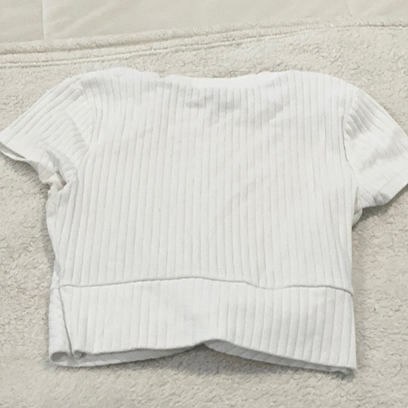 Forever 21 White Ribbed Short Sleeve Tee - Picture 4 of 4